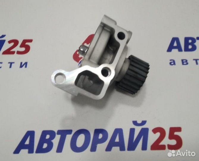 Помпа Mazda R2 RF Npw Mz18