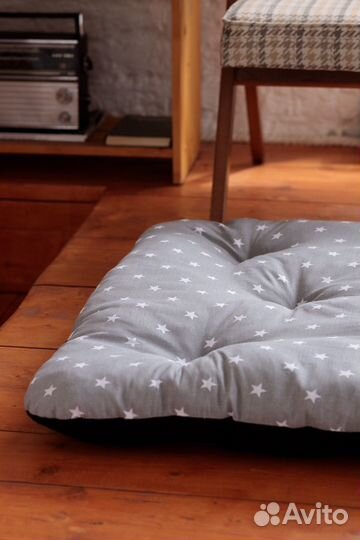 Лежанка для собак