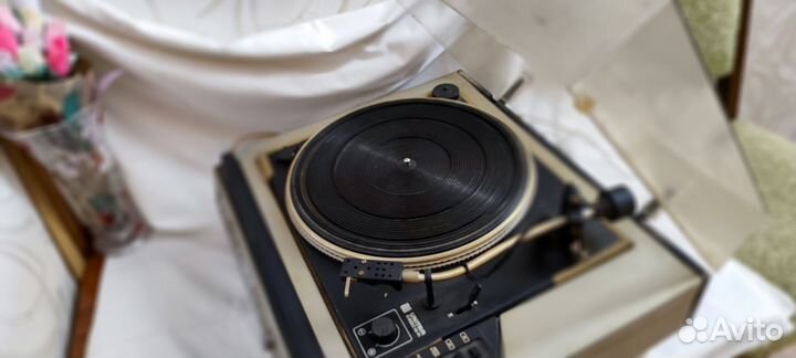 Проигрыватель винила вега 109