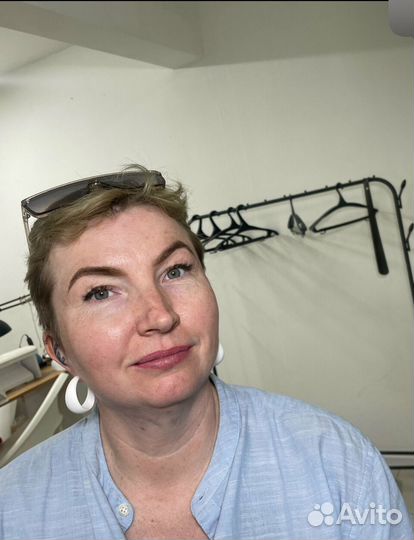 Модели на брови