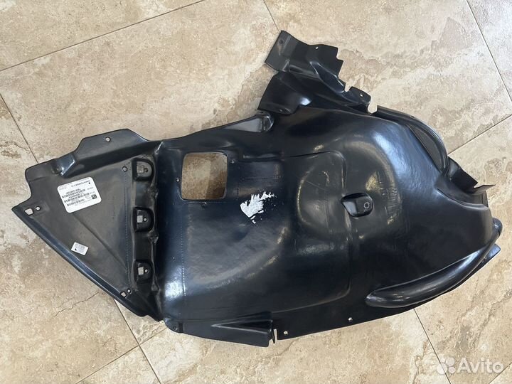 Подкрылок передний левый правый BMW X5 E70