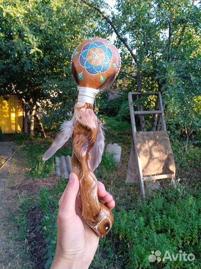Тотемная шаманская погремушка 