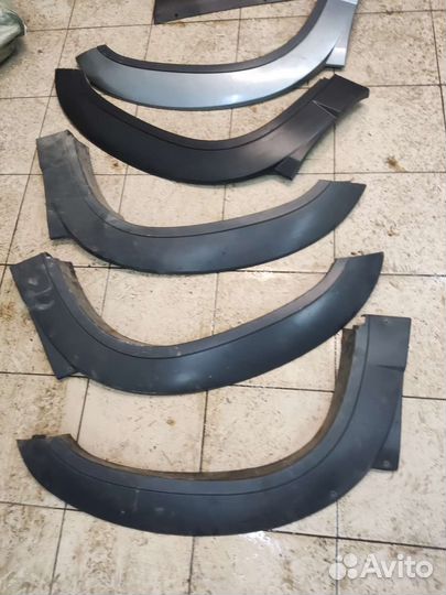 Молдинги. Нива Шевроле. Бертона. 2123