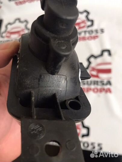 Фонарь заднего хода левый Vw Tiguan 5N 2.0 TSI