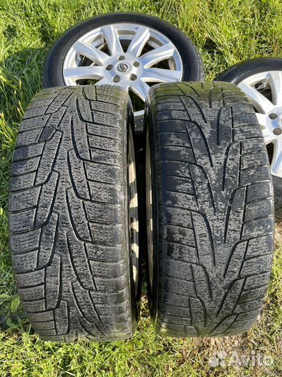 R17 Kumho I'Zen KW31 215/55, PCD 5x114.3 DIA 60