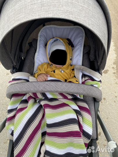 Прогулочная коляска stokke trailz