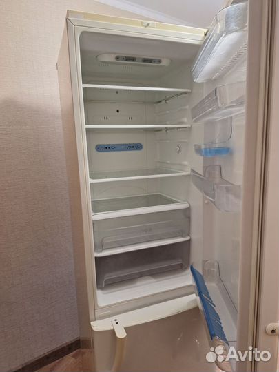 Холодильник бу lg