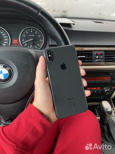Телефон iPhone XS MAX
