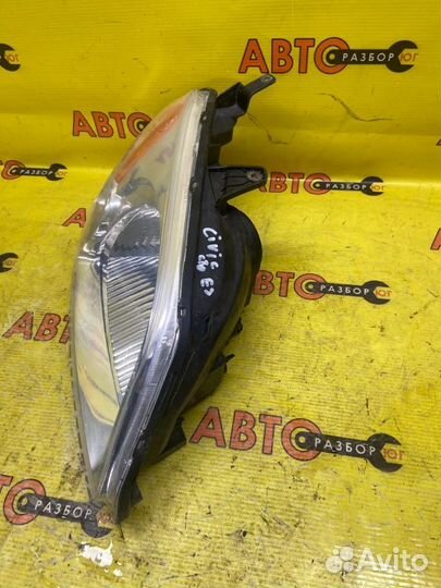Фара передняя правая Honda Civic ES 2004