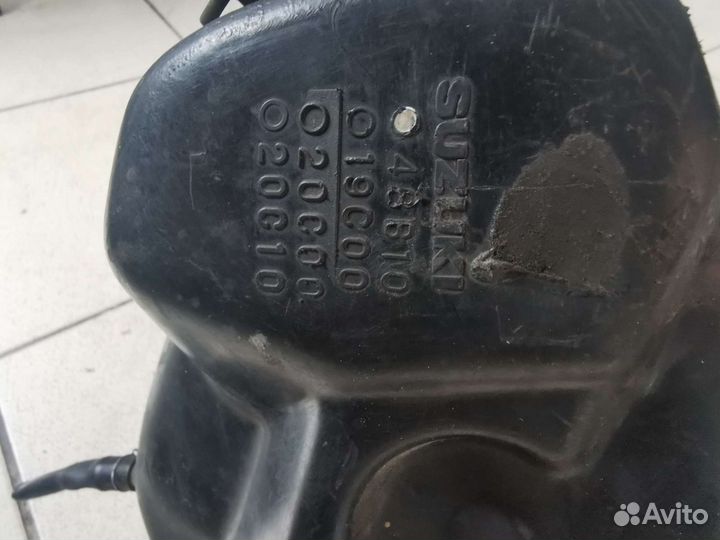 Корпус воздушного фильтра Suzuki gsx 1100f katana