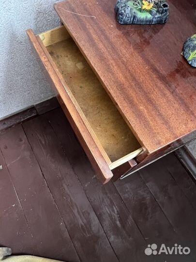 Тумбочка винтаж ретро