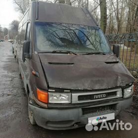 Iveco Daily 2.3 МТ, 2004, битый, 400 000 км