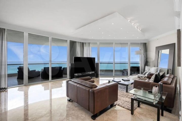 3-к. квартира, 115 м², 15/25 эт.