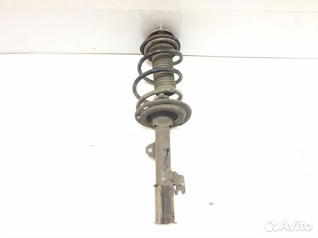 Lexus RX лексус Амортизатор Передний Правый