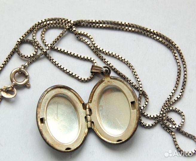 Локет с цепочкой в викторианском стиле, стерлинг