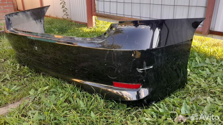 Продам задний бампер от тойота эстима