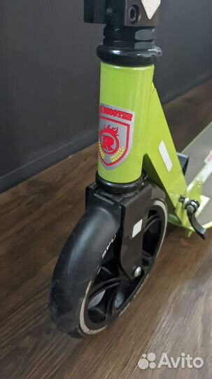 Самокат ORZ 200 зеленый