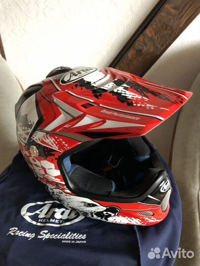 Шлем мотокроссовый arai
