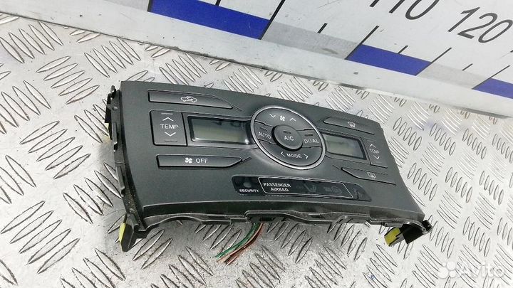 Блок управления климатической установкой Toyota Au