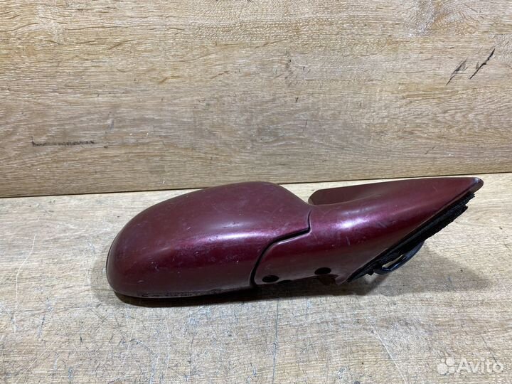 Зеркало правое Mazda 626 GE Арт. 7720694