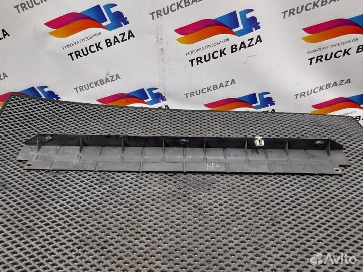 Накладка на радиатор Mercedes-Benz Actros