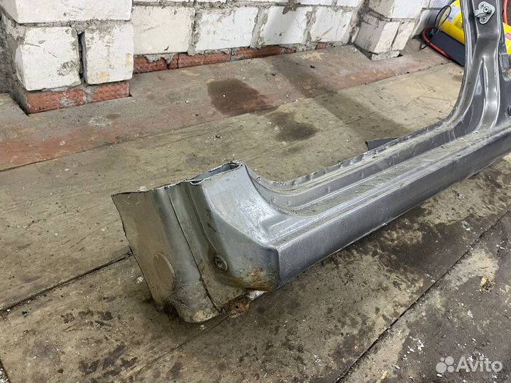 Порог левый с центральной стойкой LADA Granta