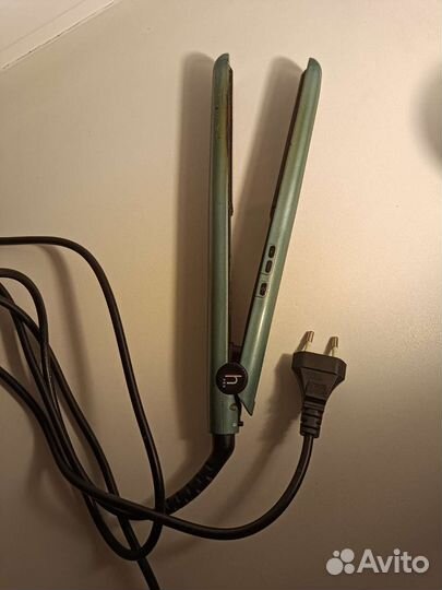 Выпрямитель для волос
