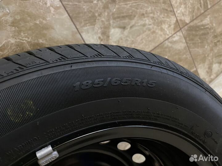 Nexen N'Fera SU4 185/65 R15