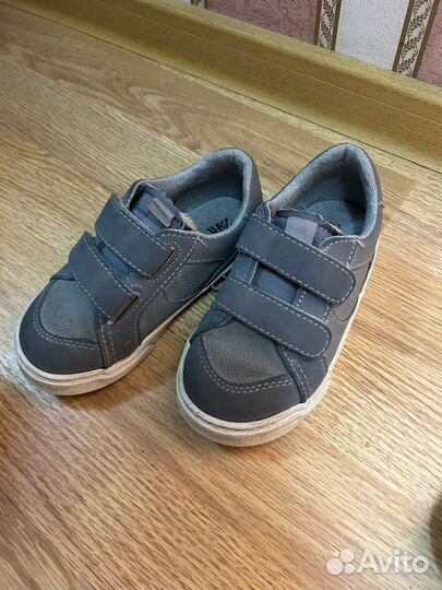 Обувь разных размеров (26,27,28,29)