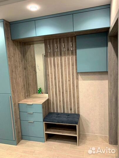 Встроенный шкаф-прихожая