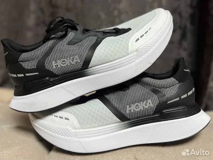 Беговые кроссовки Hoka One One Transport X