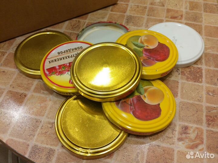Крышки для банок винтовые