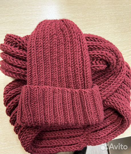 Комплект шапка и снуд