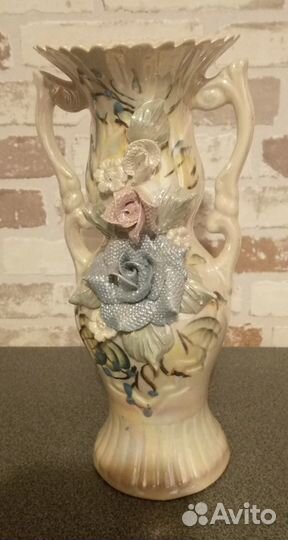 Вазы декоративные +салфетница. Фаянс