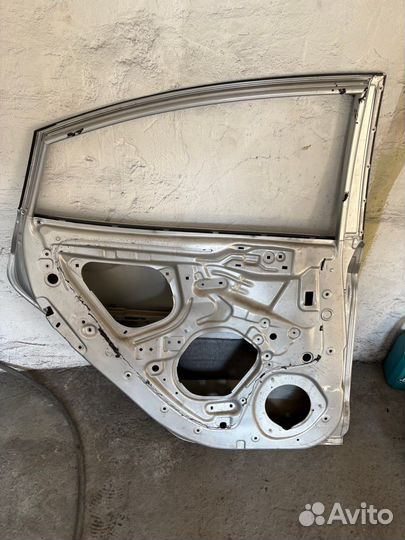 Дверь задняя левая hyundai solaris