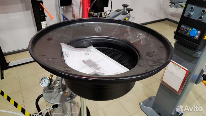 Установка для откачки масла Launch TOC-317