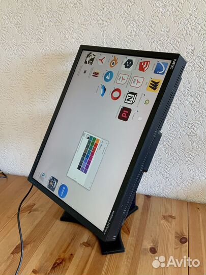 Монитор NEC Multisync LCD 2190UXi