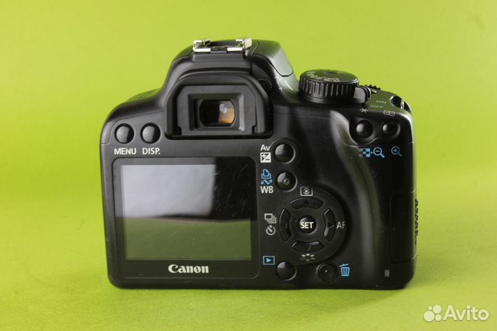 Canon 1000d + допы (пробег: 22778) (id 588095)