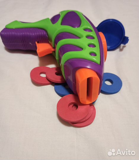 Детские игрушки Бластер пистолет