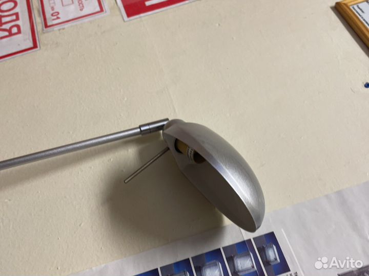 Лампа настольная