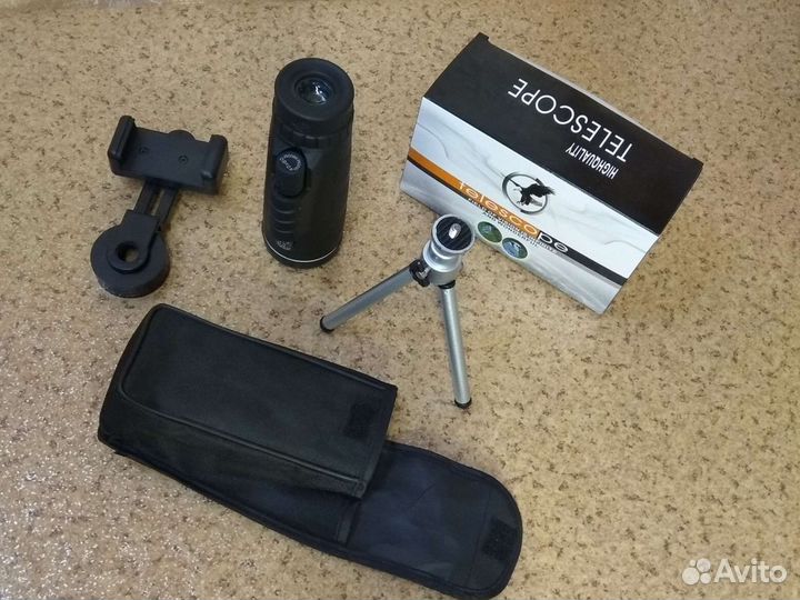 Монокуляр со штативом и держателем телефона