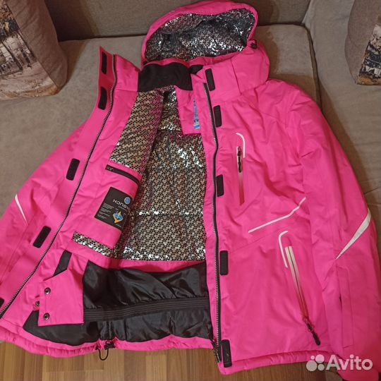 Куртка женская горнолыжная