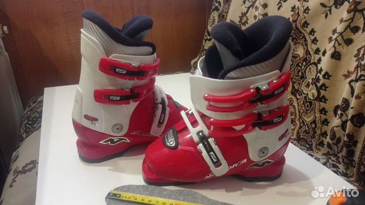 Горнолыжные ботинки детские 230мм