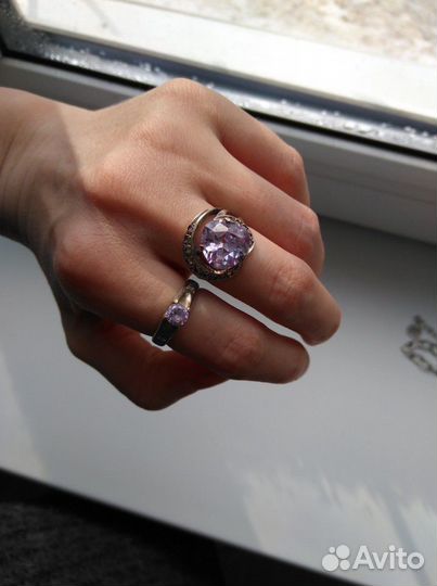 Серебряное кольцо