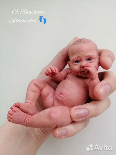 Силиконовая кукла