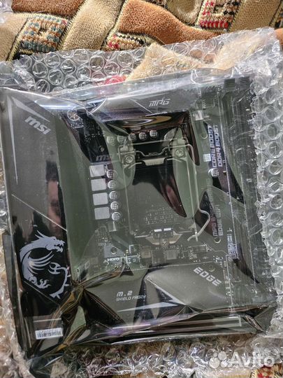 Материнская плата