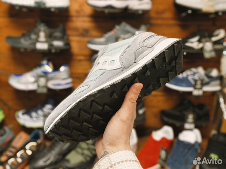 Кроссовки мужские Saucony Shadow