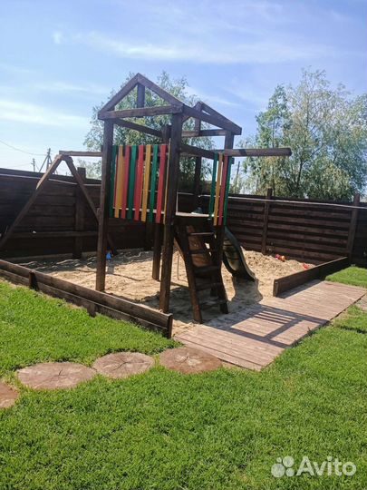 Аренда беседки с мангалом и детской площадкой
