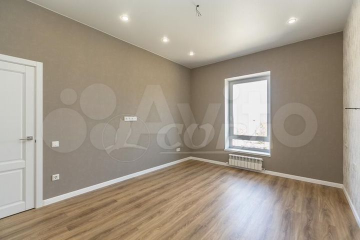 Дом 130 м² на участке 7,1 сот.