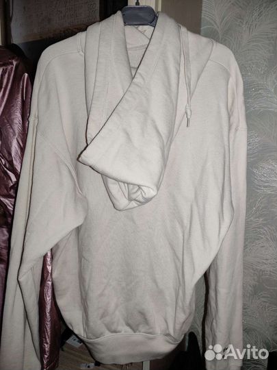 Свитшот женский uniqlo